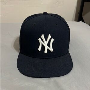 New York Yankees Navy Blue Cap